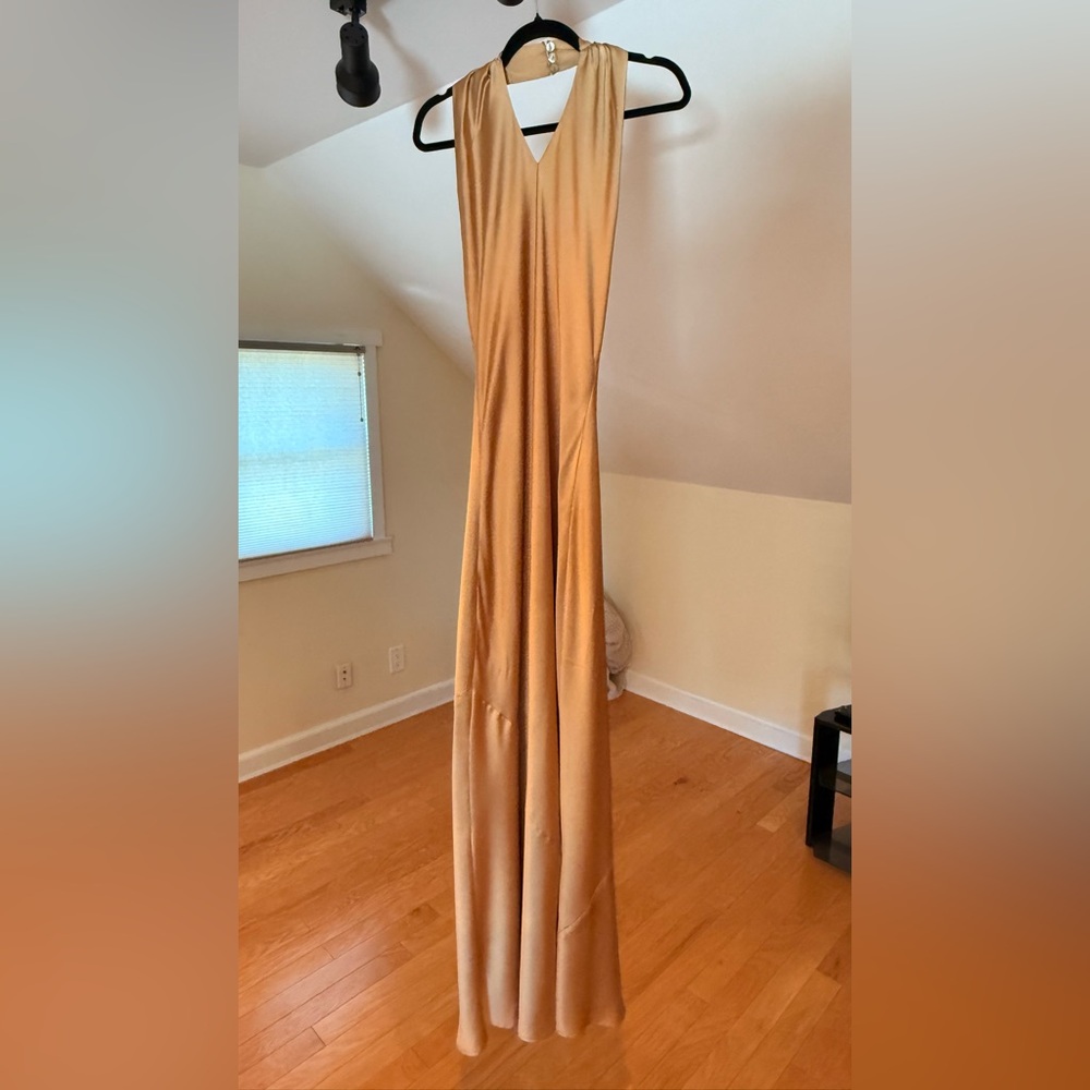 Elegant gold gown